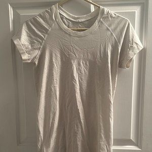 lululemon white swiftly tech